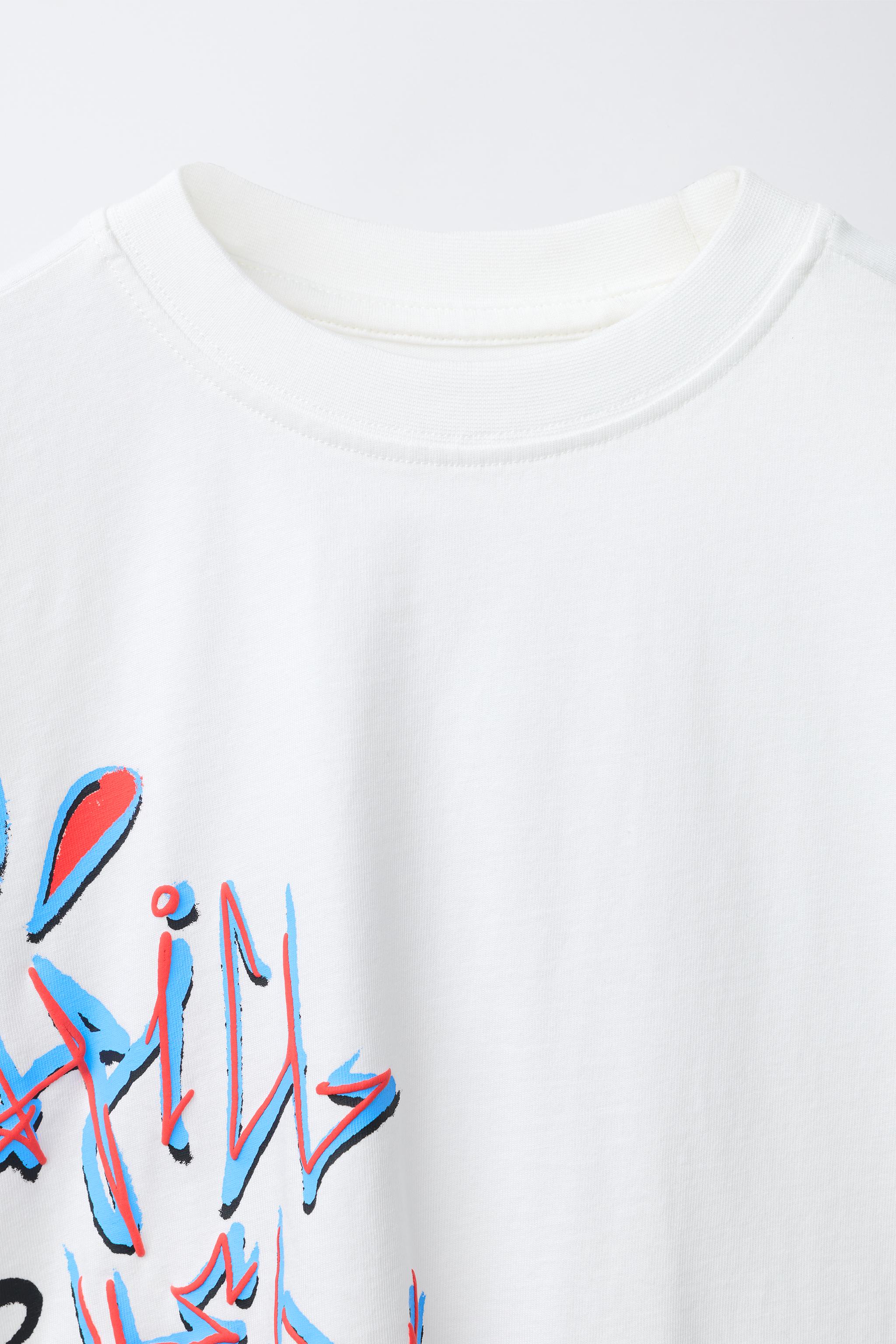 GRAFFITI PRINT T-SHIRT